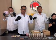 Racik Sinte Pakai Tutorial Internet, 2 Pemuda Kendari Dibekuk Polisi di Perumahan