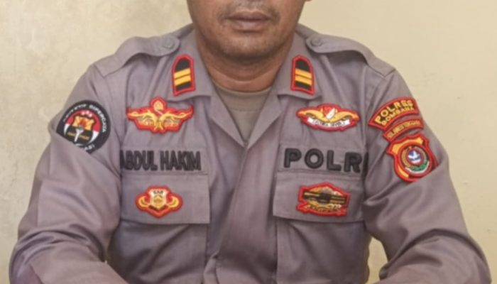 Jelang Salat Dzuhur, Polisi Cegah Pembakaran Ban Saat Aksi Mahasiswa di Bombana